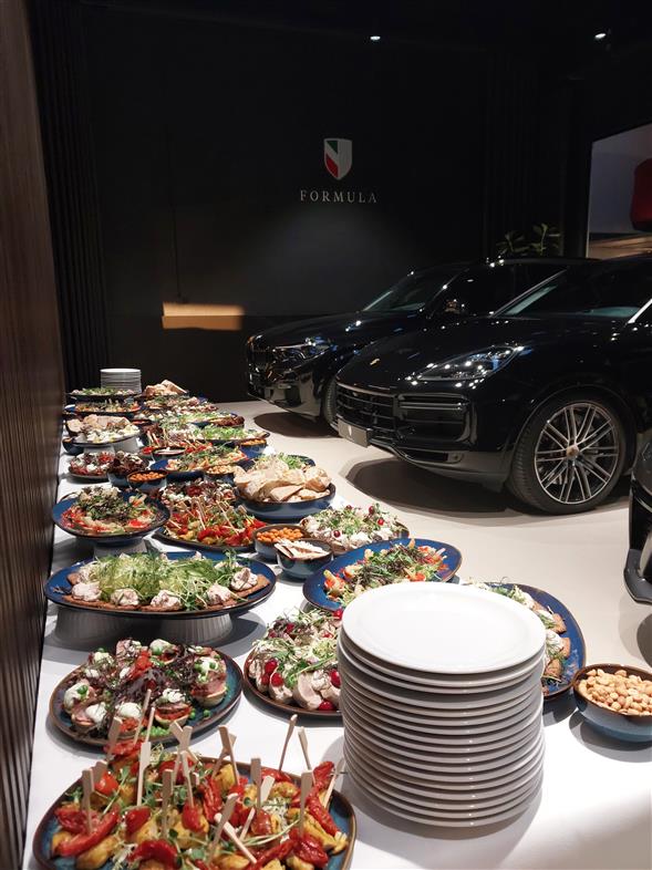 Firma receptioner/Køkkenvognen